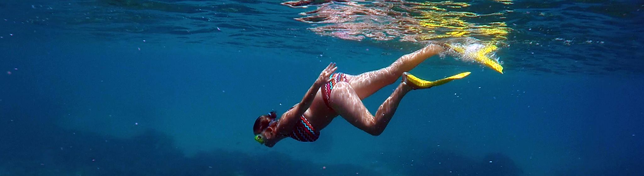 SNORKELING IN ZANZIBAR