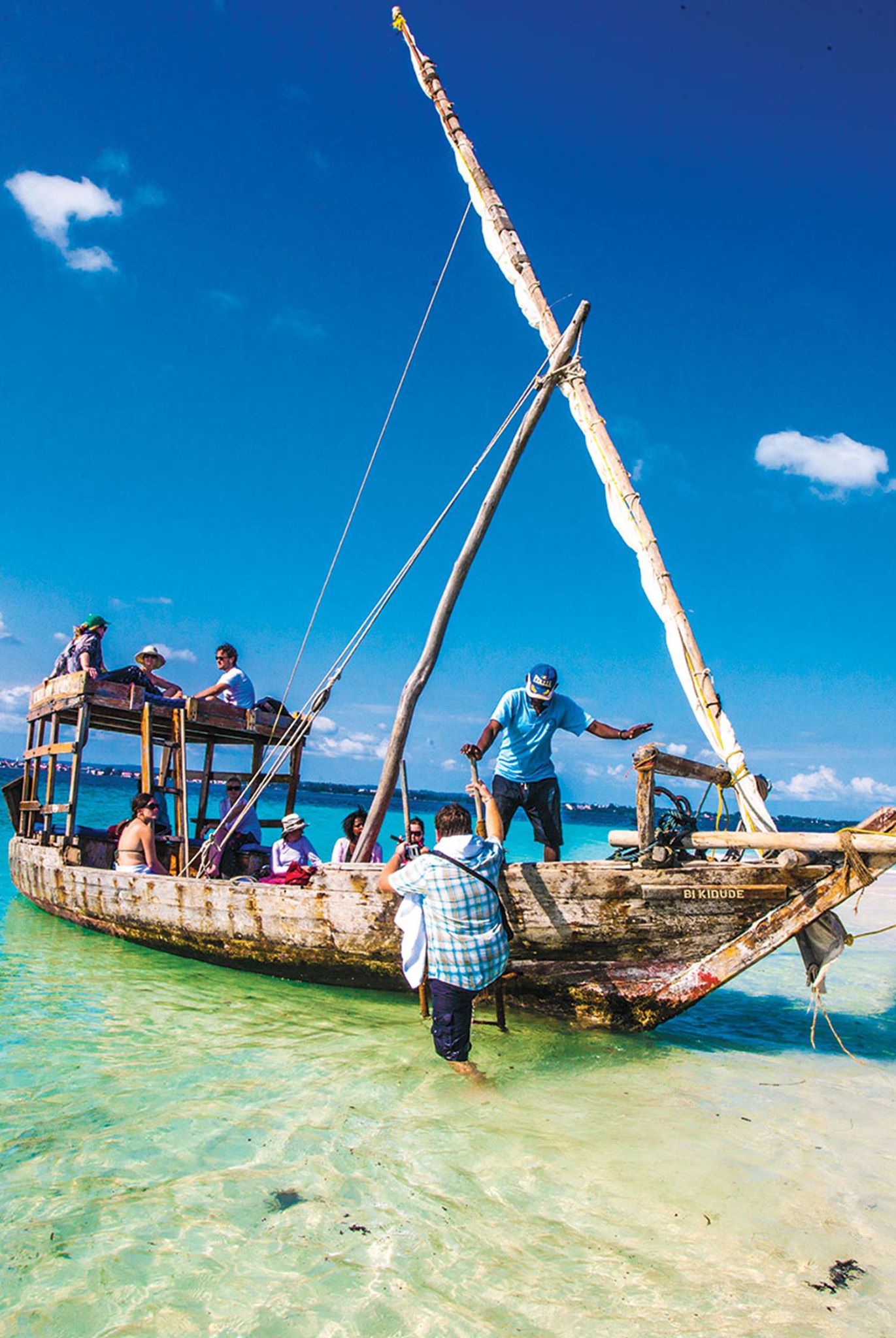 NAKUPENDA SANDBANK PICNIC IN ZANZIBAR